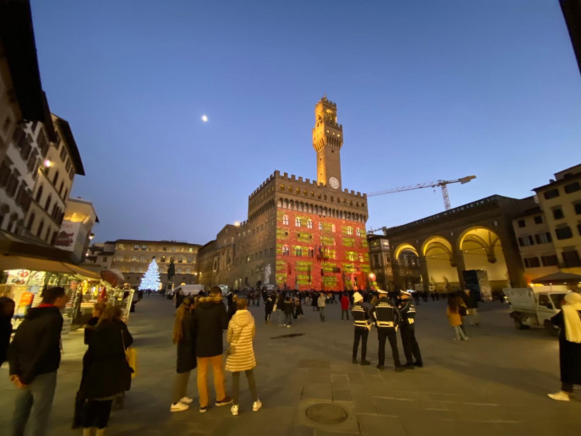דירות Un Bacio A Firenze מראה חיצוני תמונה