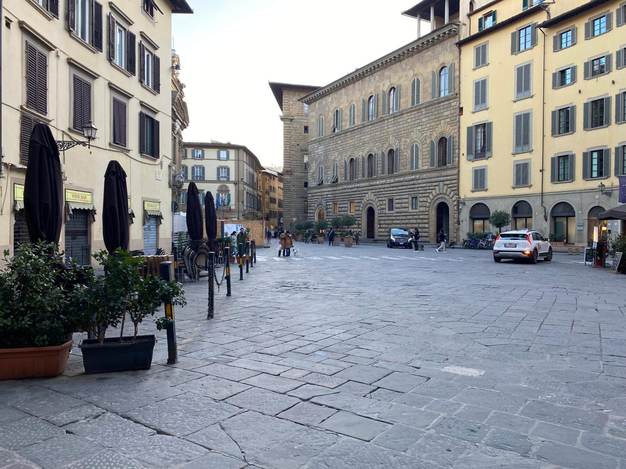 דירות Un Bacio A Firenze מראה חיצוני תמונה