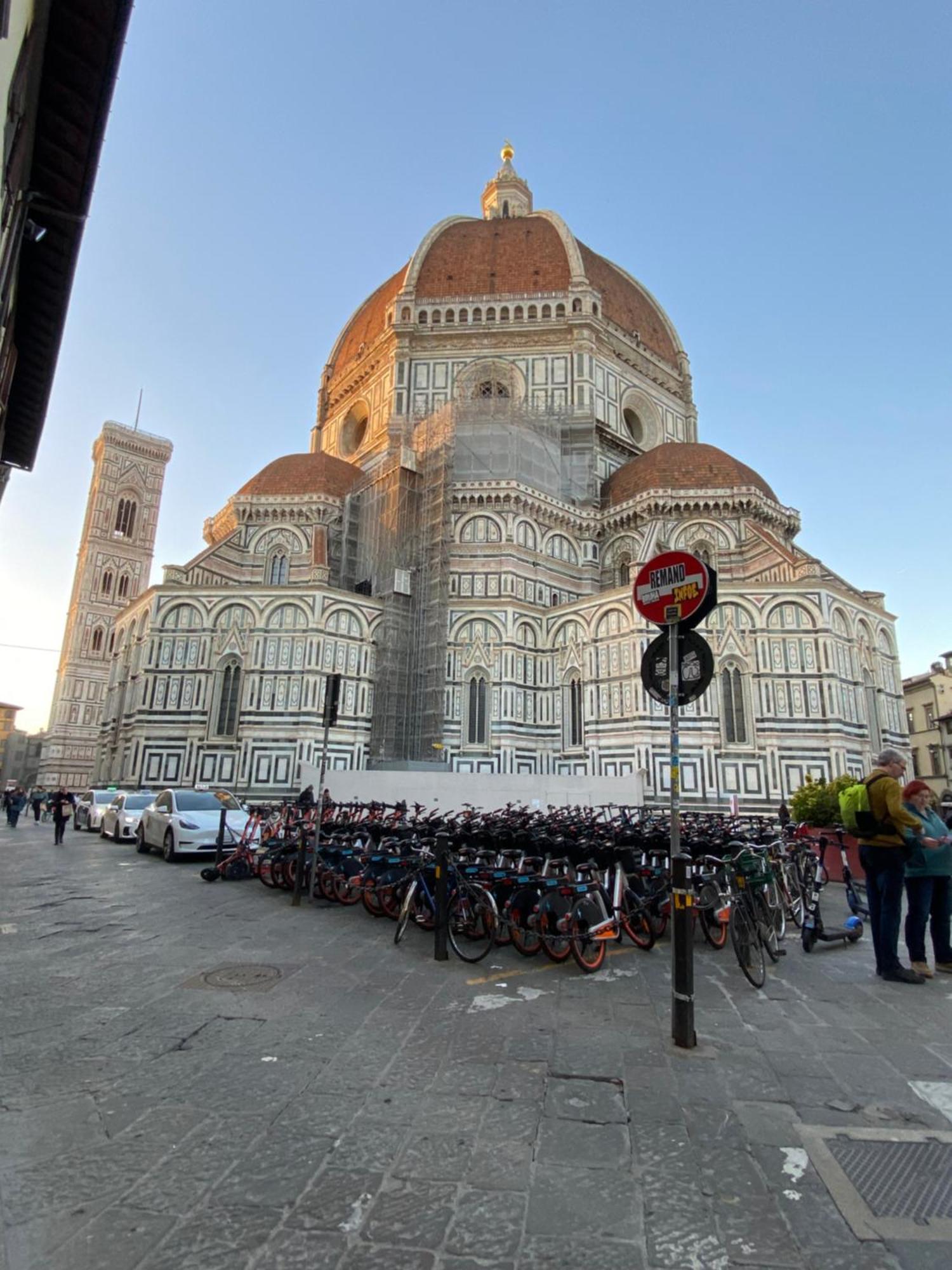 דירות Un Bacio A Firenze מראה חיצוני תמונה