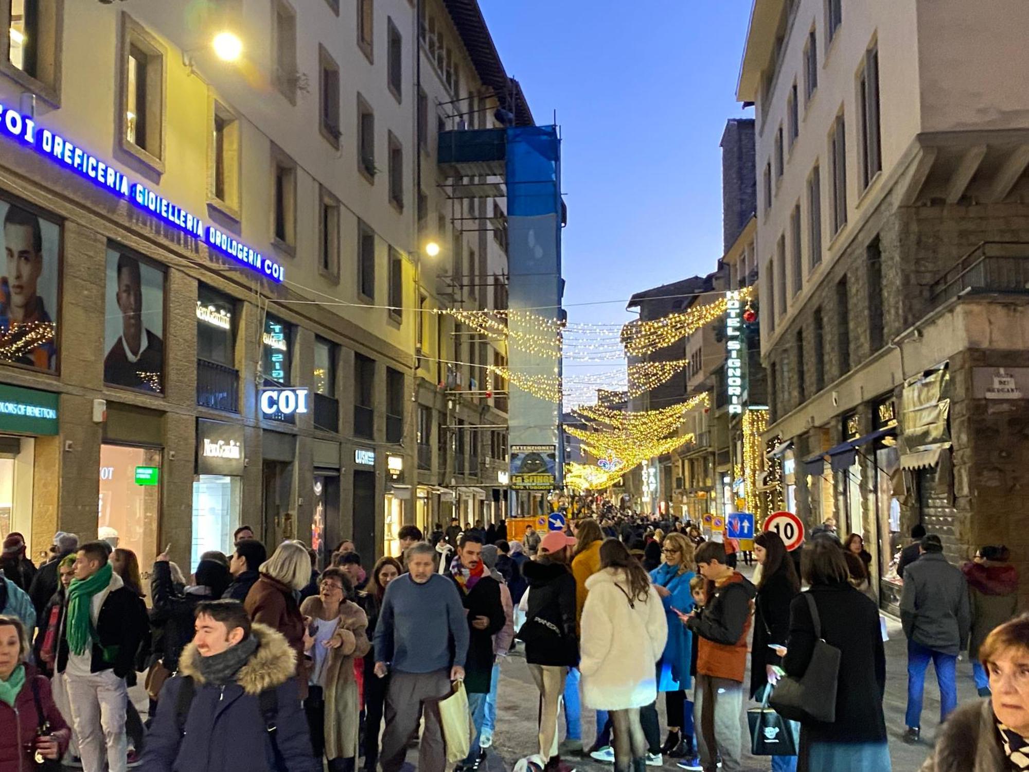דירות Un Bacio A Firenze מראה חיצוני תמונה