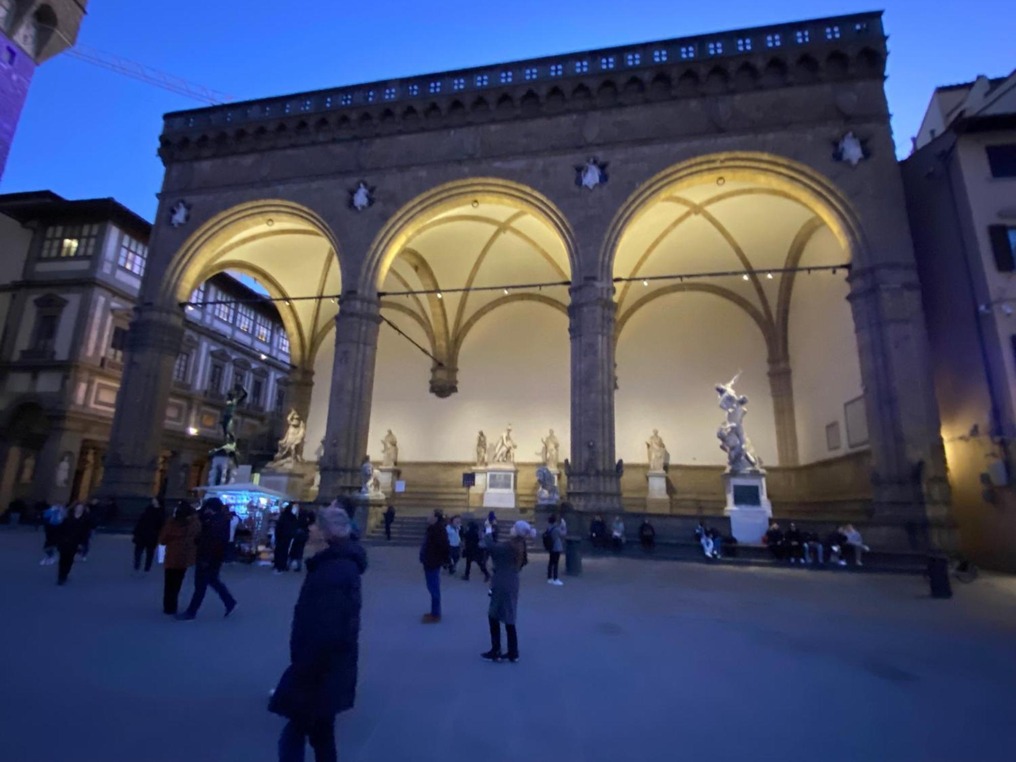 דירות Un Bacio A Firenze מראה חיצוני תמונה